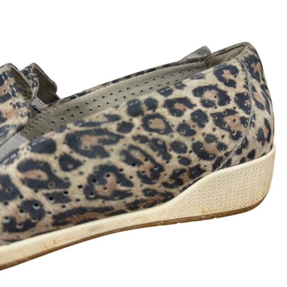 Dansko Odina Leopard Print Leather Suede Perforated Comfort Shoes sz 38 7.5 / 8 - Picture 9 of 16